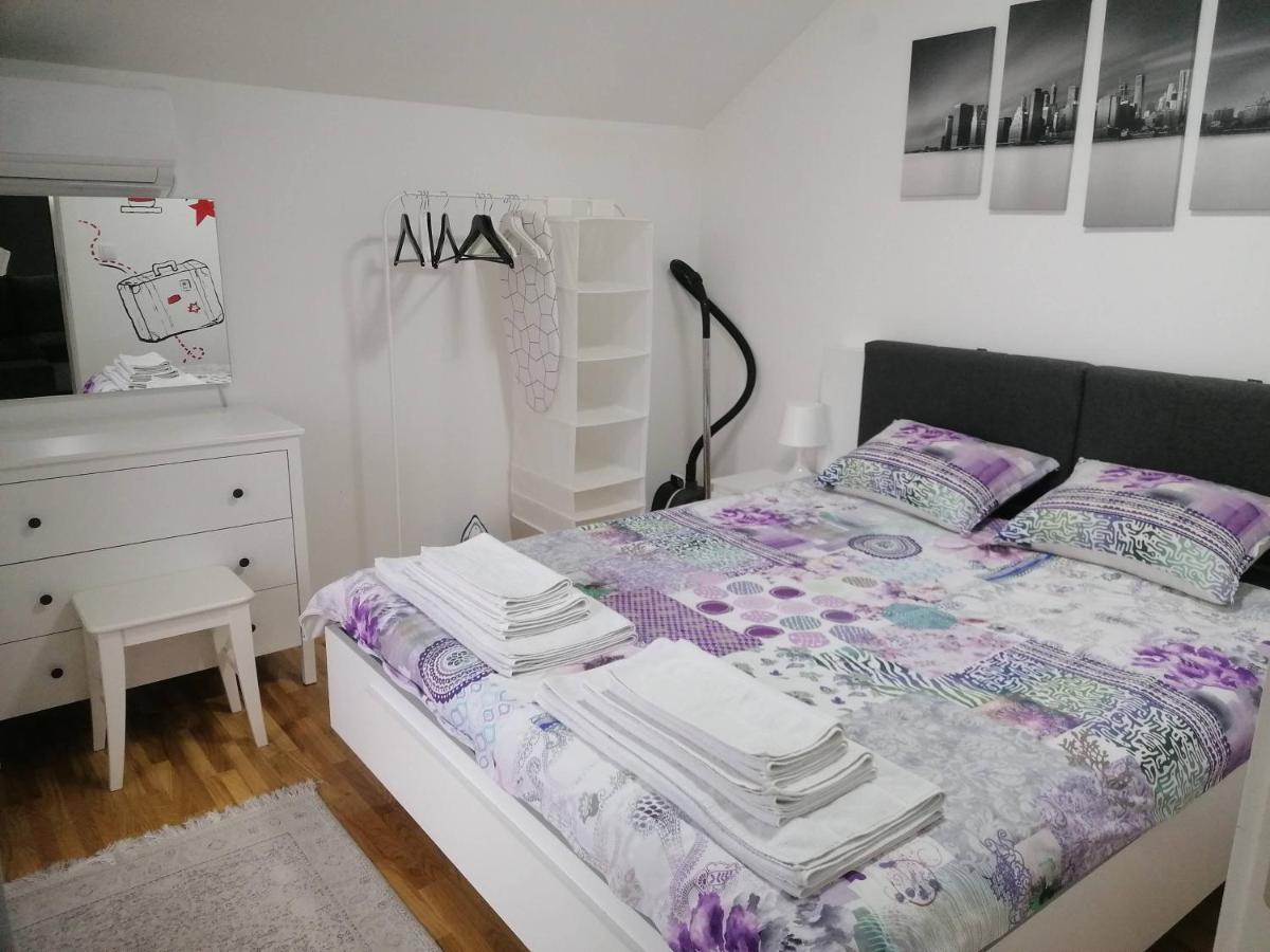 Nenadovic Apartman Obrenovac  Экстерьер фото